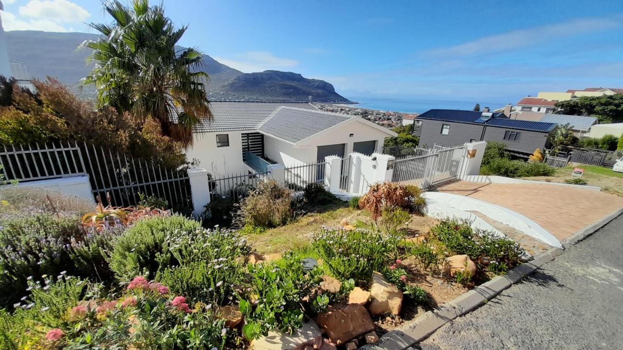 Luxury Modern House Western Cape Fish Hoek Villa เคปทาวน์ ภายนอก รูปภาพ